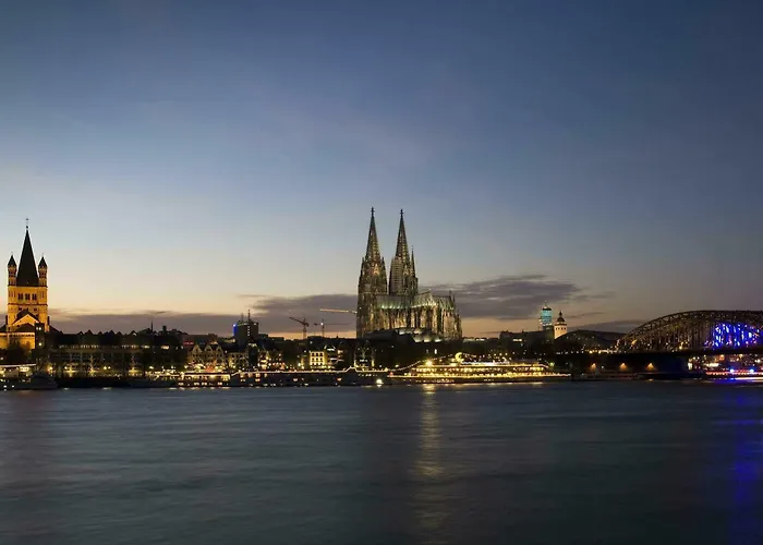 Szálloda Ameron Regent Köln