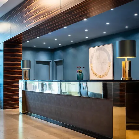 Ameron Regent Hotell 4*