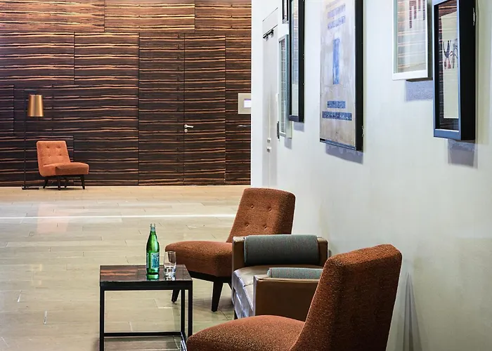 Ameron Regent Hotel 4*